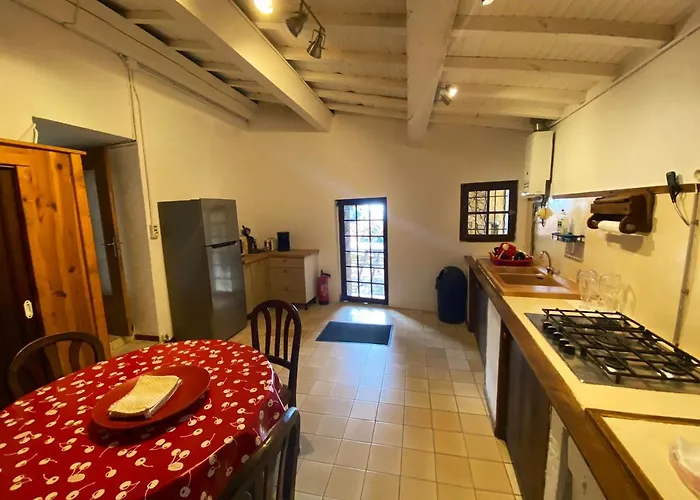 A Avec Vue Sur Σπίτι διακοπών Camps-sur-l'Agly